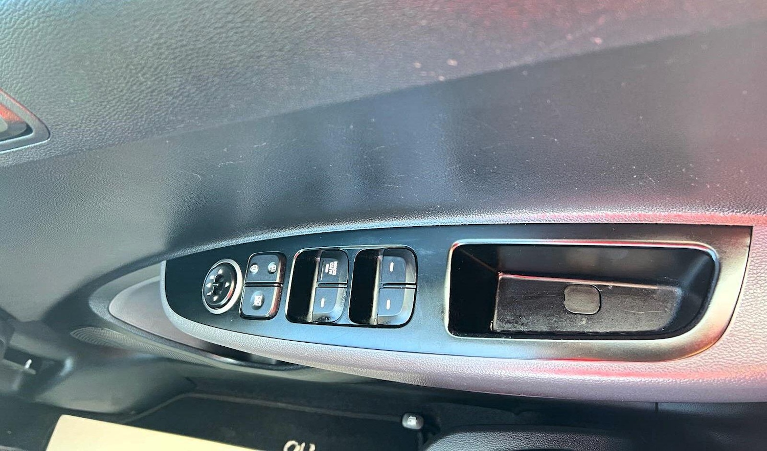 Used Hyundai i10 2020 for sale - 76382797: Photo 32