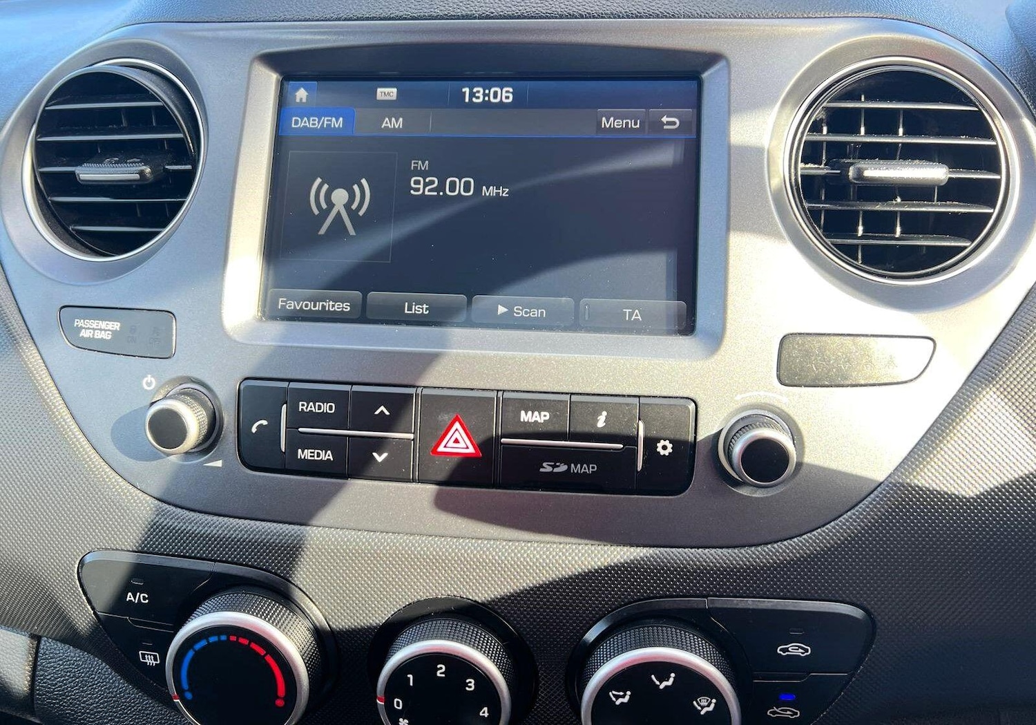 Used Hyundai i10 2020 for sale - 76382797: Photo 35