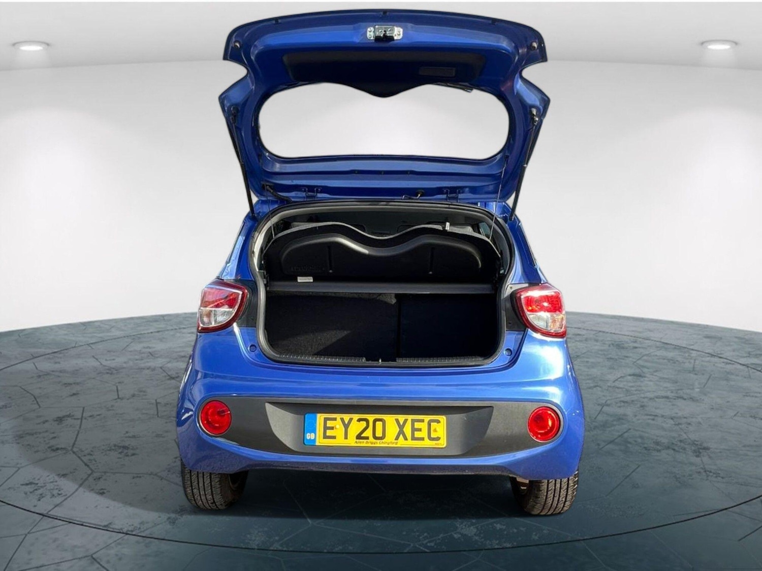 Used Hyundai i10 2020 for sale - 76382797: Photo 38