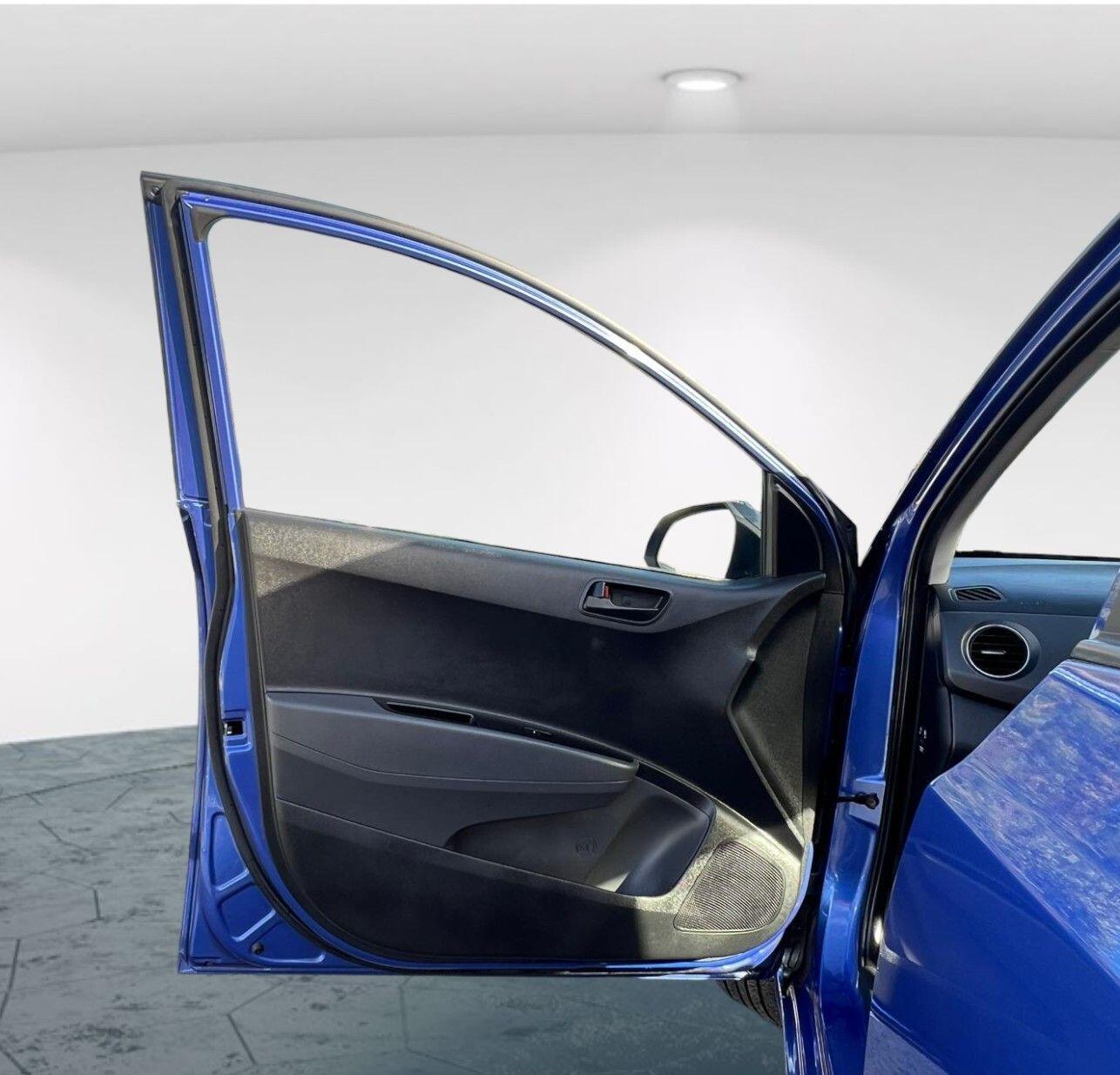 Used Hyundai i10 2020 for sale - 76382797: Photo 40