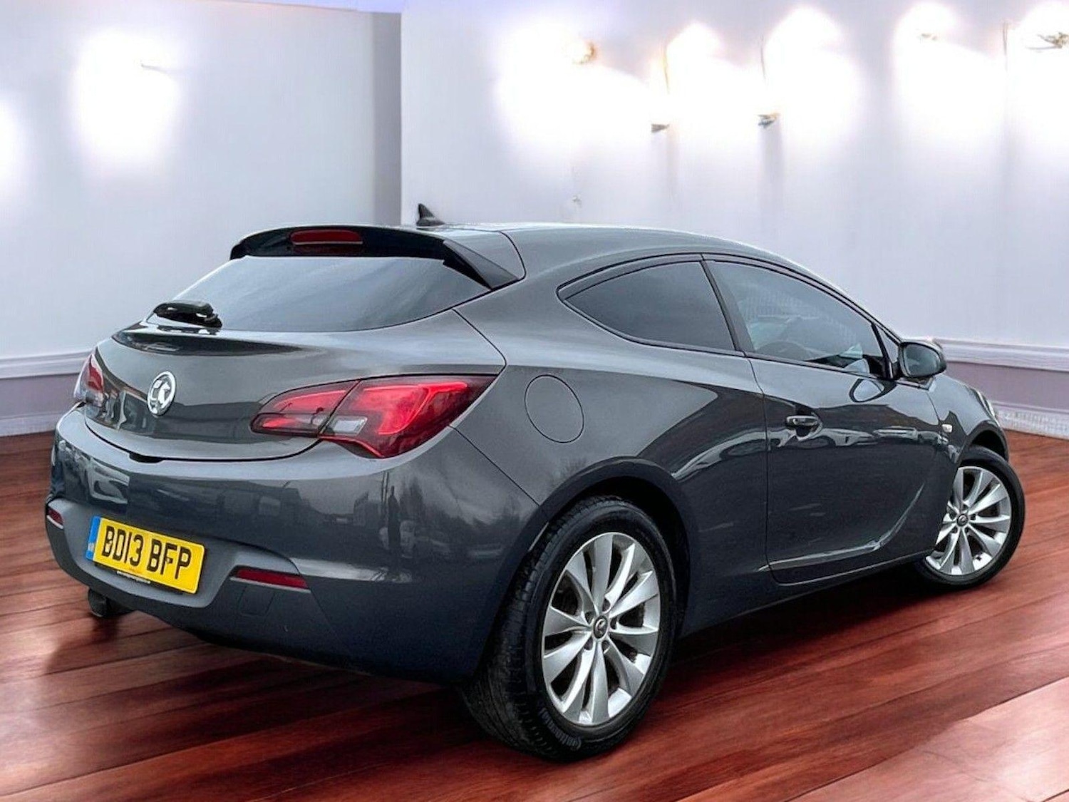 Used Vauxhall Astra 2013 for sale - 76186869: Photo 10