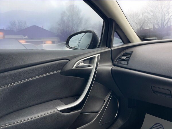Used Vauxhall Astra 2013 for sale - 76186869: Photo 14