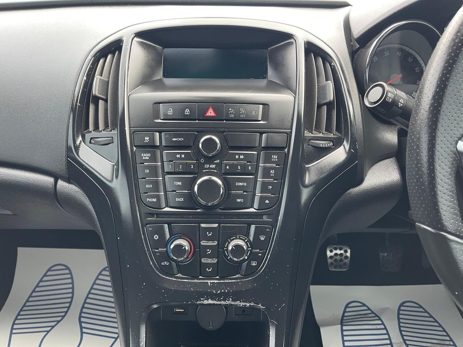 Used Vauxhall Astra 2013 for sale - 76186869: Photo 15