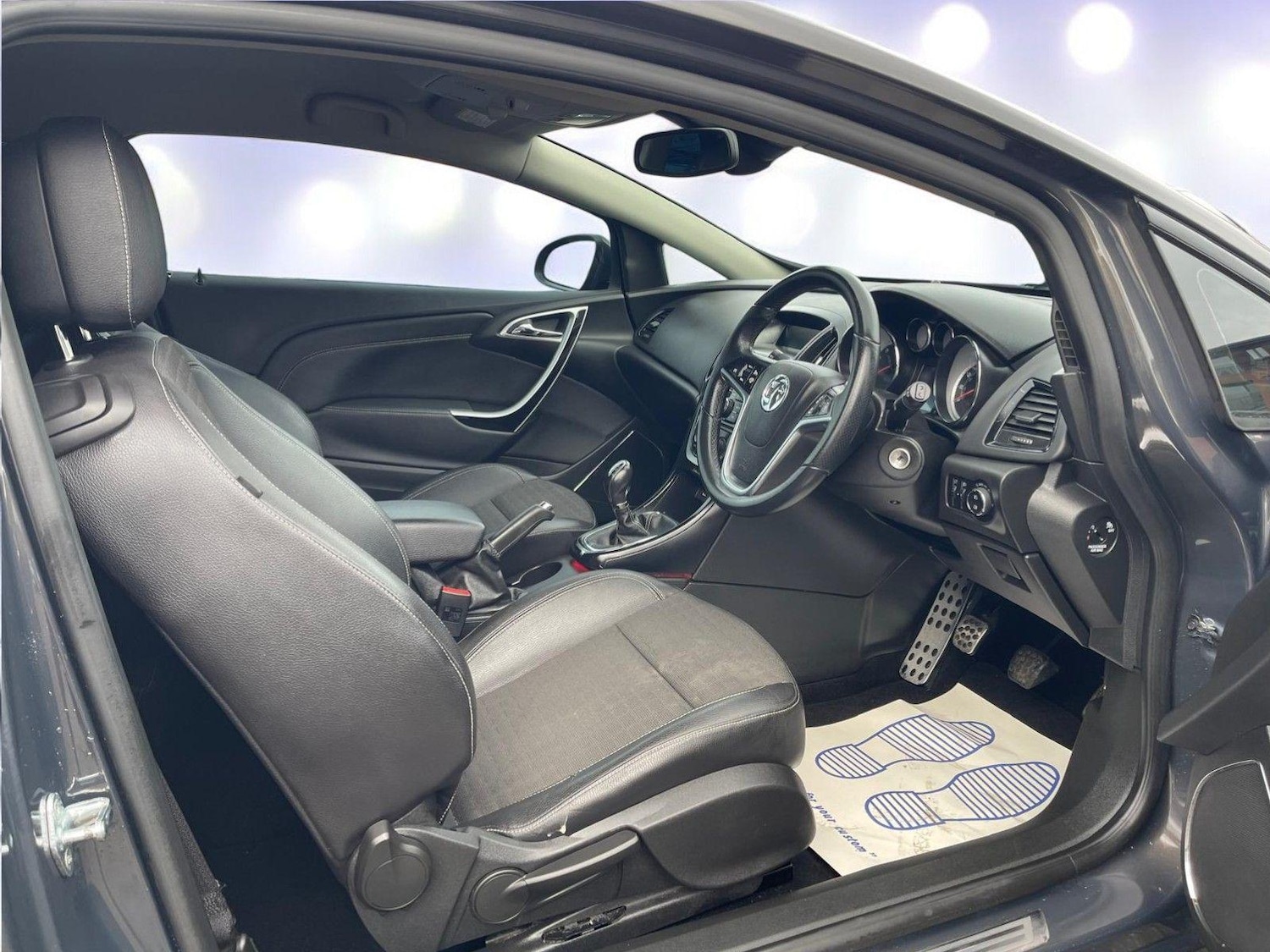 Used Vauxhall Astra 2013 for sale - 76186869: Photo 17