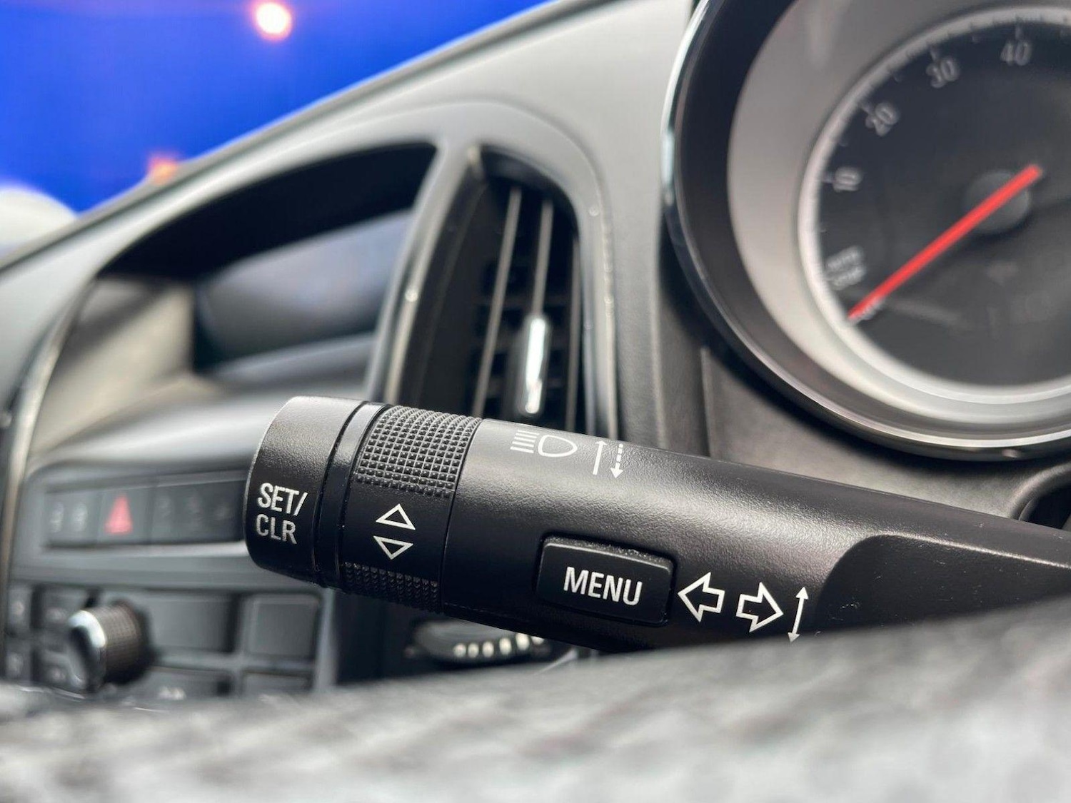 Used Vauxhall Astra 2013 for sale - 76186869: Photo 24