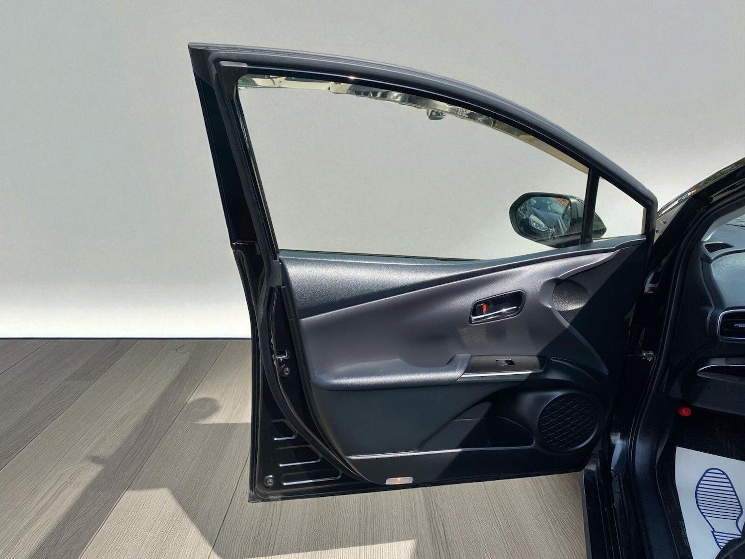 Used Toyota Prius 2025 for sale - 76186891: Photo 17