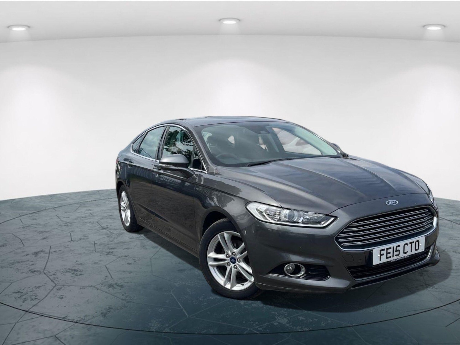 Used Ford Mondeo 2015 for sale - 76609396: Photo 11