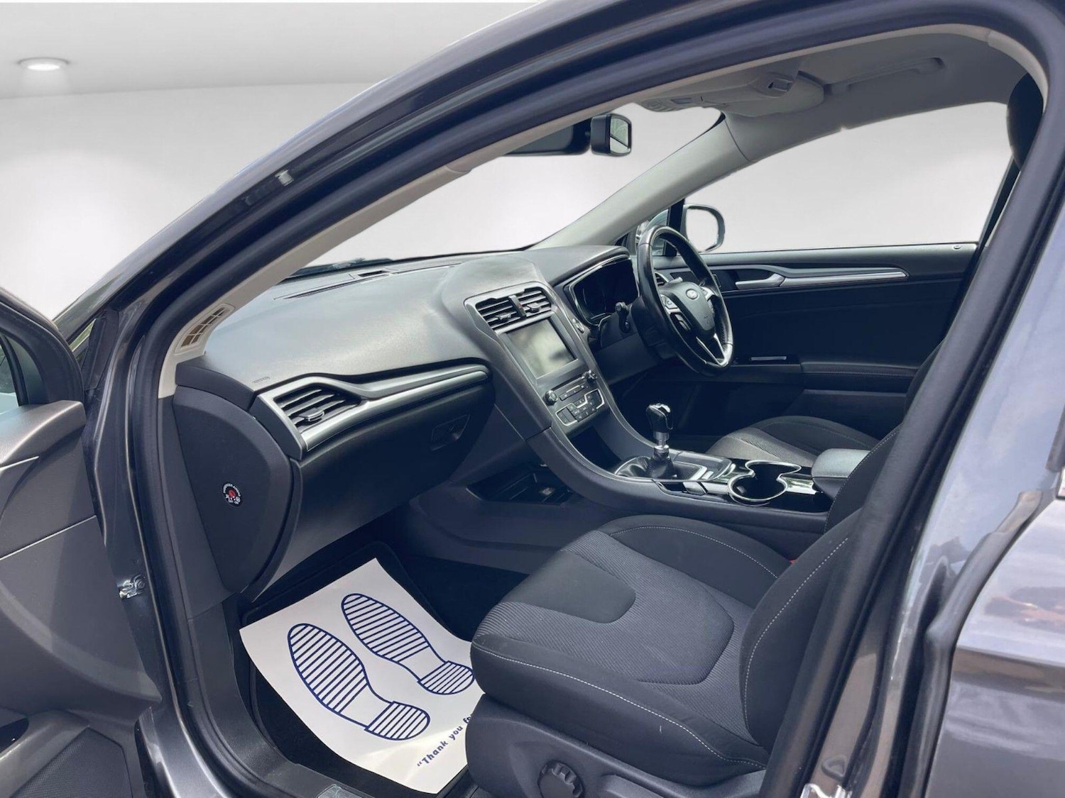 Used Ford Mondeo 2015 for sale - 76609396: Photo 18