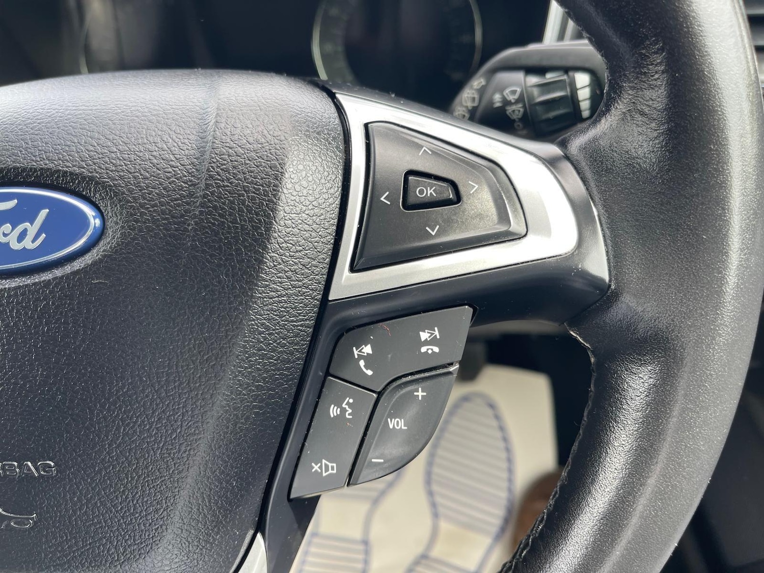 Used Ford Mondeo 2015 for sale - 76609396: Photo 27