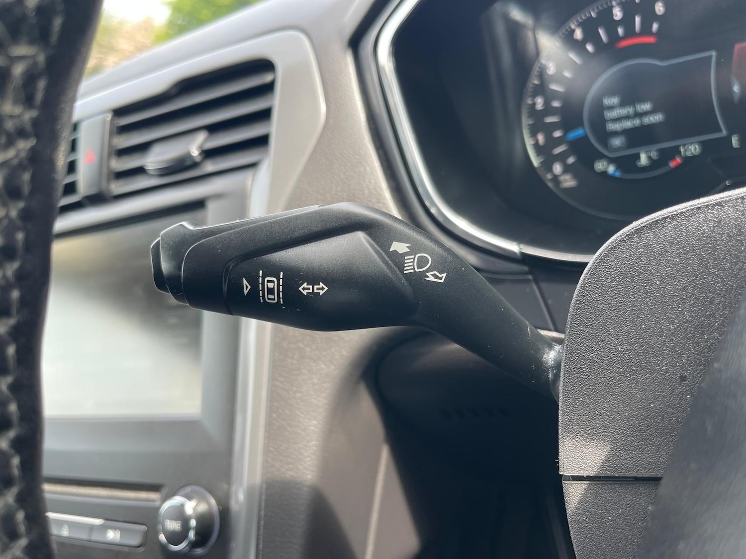 Used Ford Mondeo 2015 for sale - 76609396: Photo 28