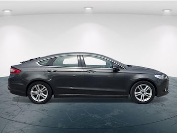 Used Ford Mondeo 2015 for sale - 76609396: Photo
