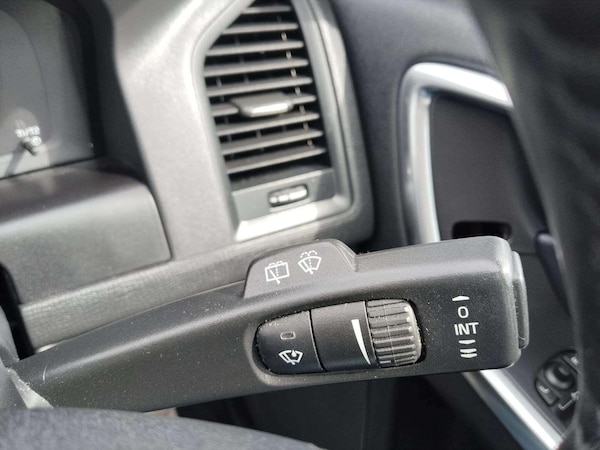 Used Volvo XC60 2013 for sale - 76273736: Photo 28