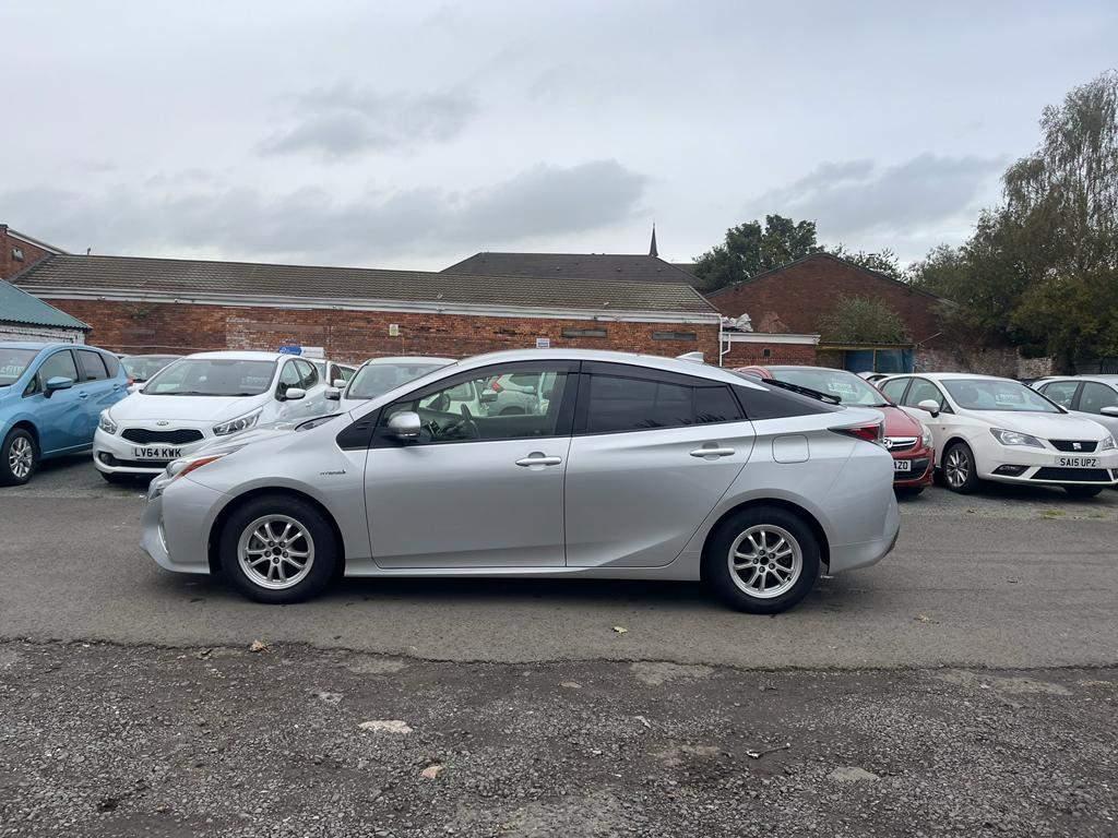 Used Toyota Prius 2023 for sale - 76186908: Photo 14
