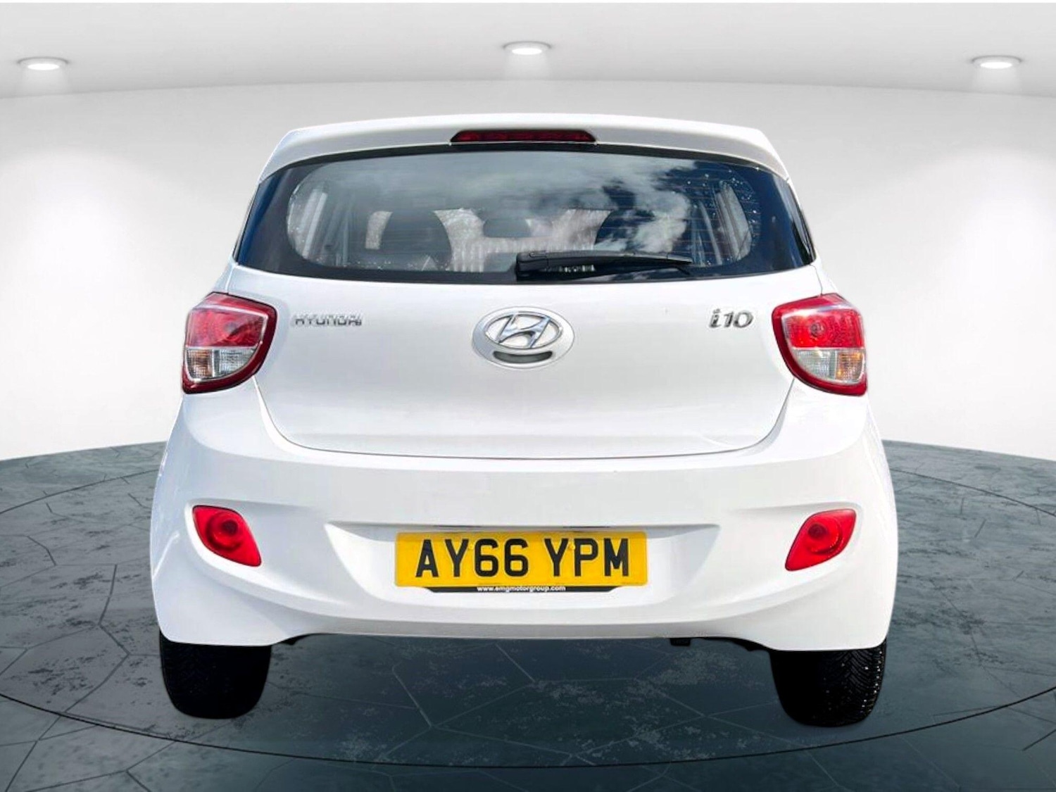 Used Hyundai i10 2016 for sale - 76353057: Photo 6