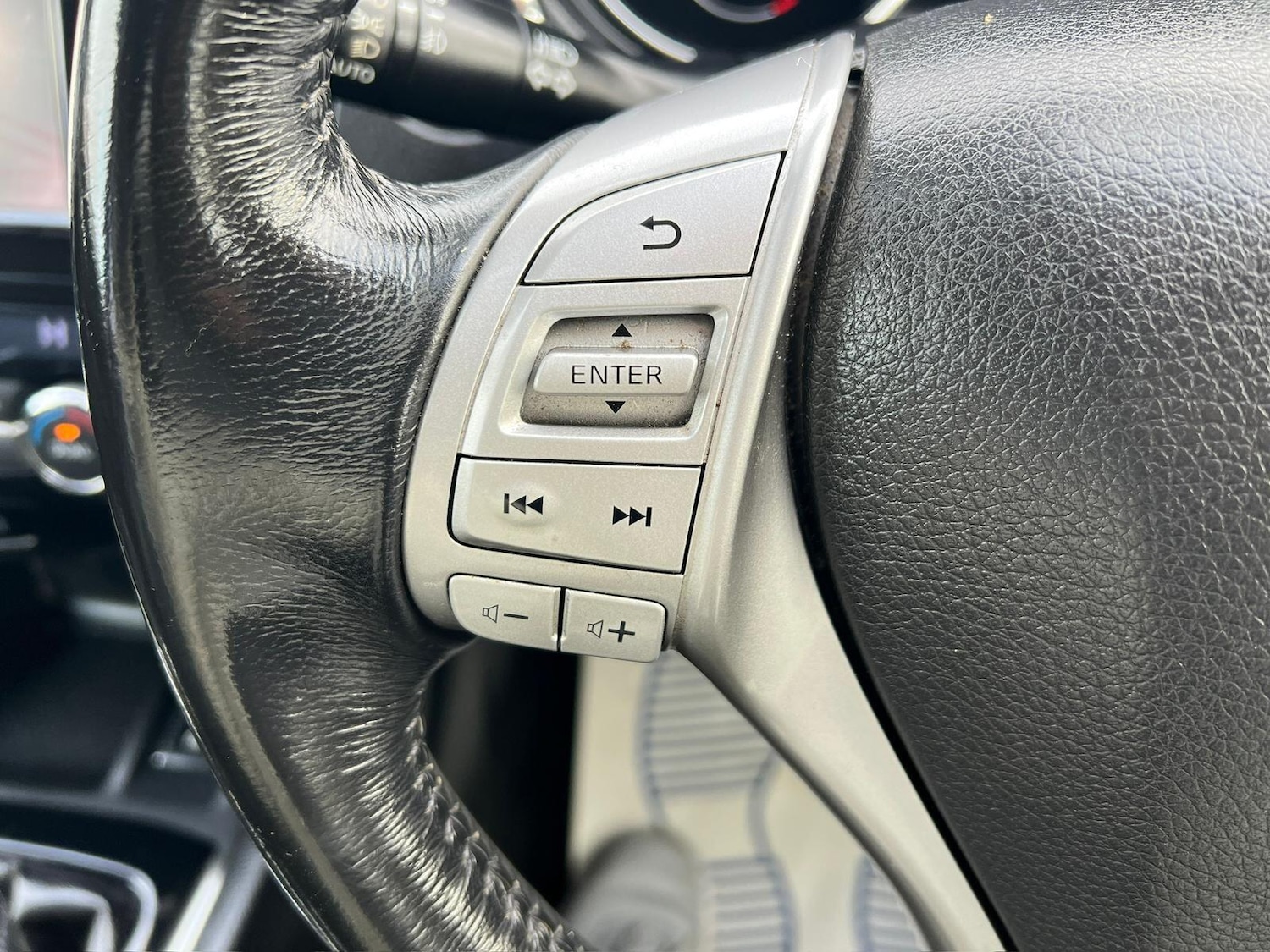 Used Nissan X-Trail 2015 for sale - 76625560: Photo 23