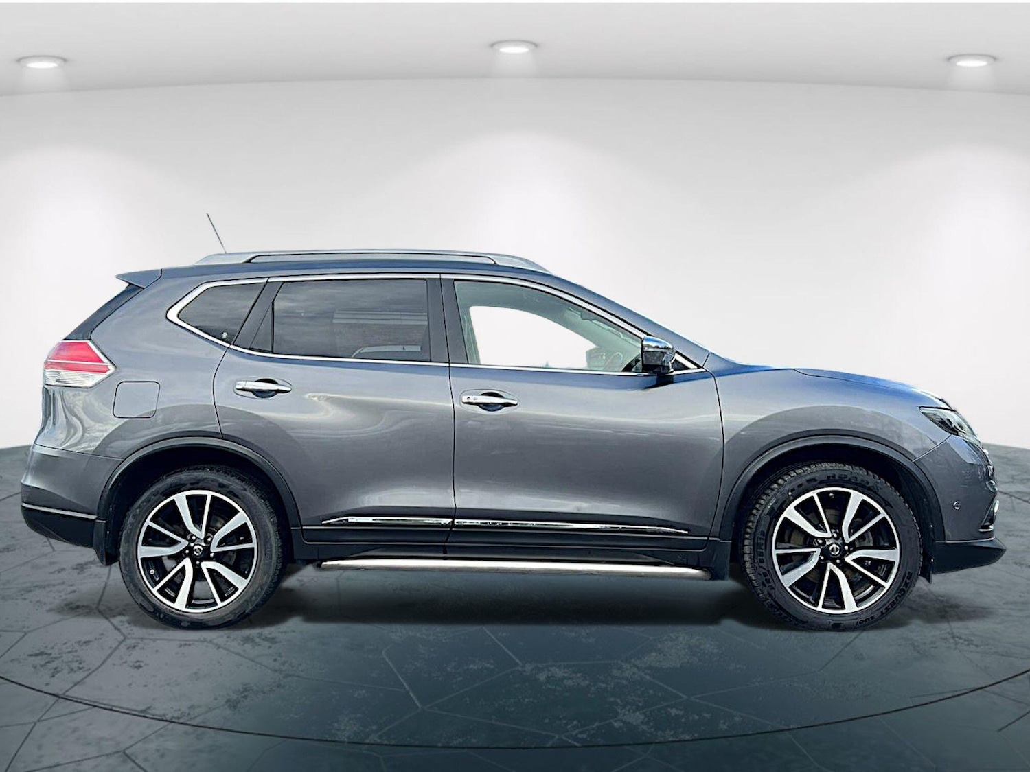 Used Nissan X-Trail 2015 for sale - 76625560: Photo 3