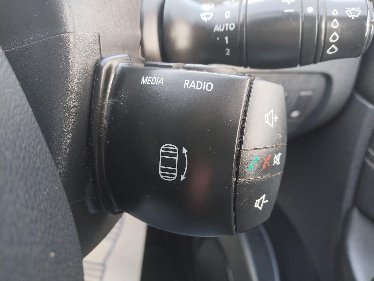 Used Renault Scenic 2013 for sale - 76186856: Photo 27