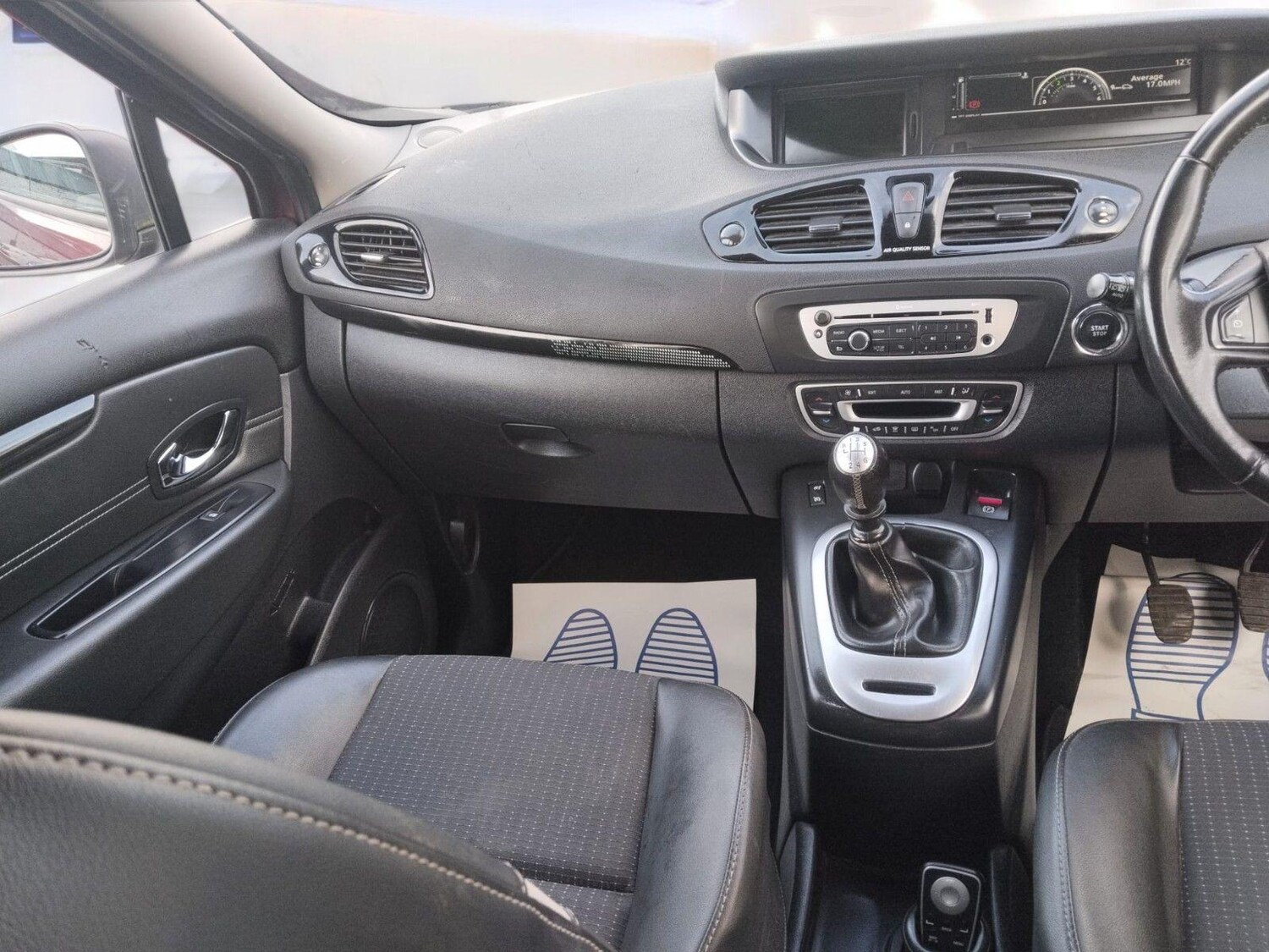 Used Renault Scenic 2013 for sale - 76186856: Photo 28