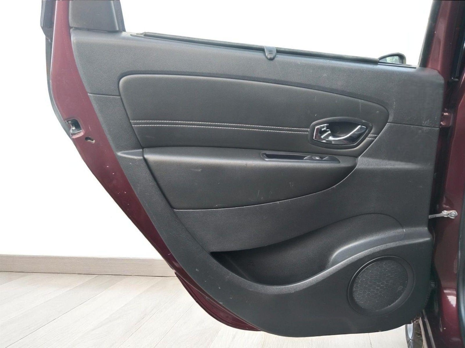 Used Renault Scenic 2013 for sale - 76186856: Photo 34