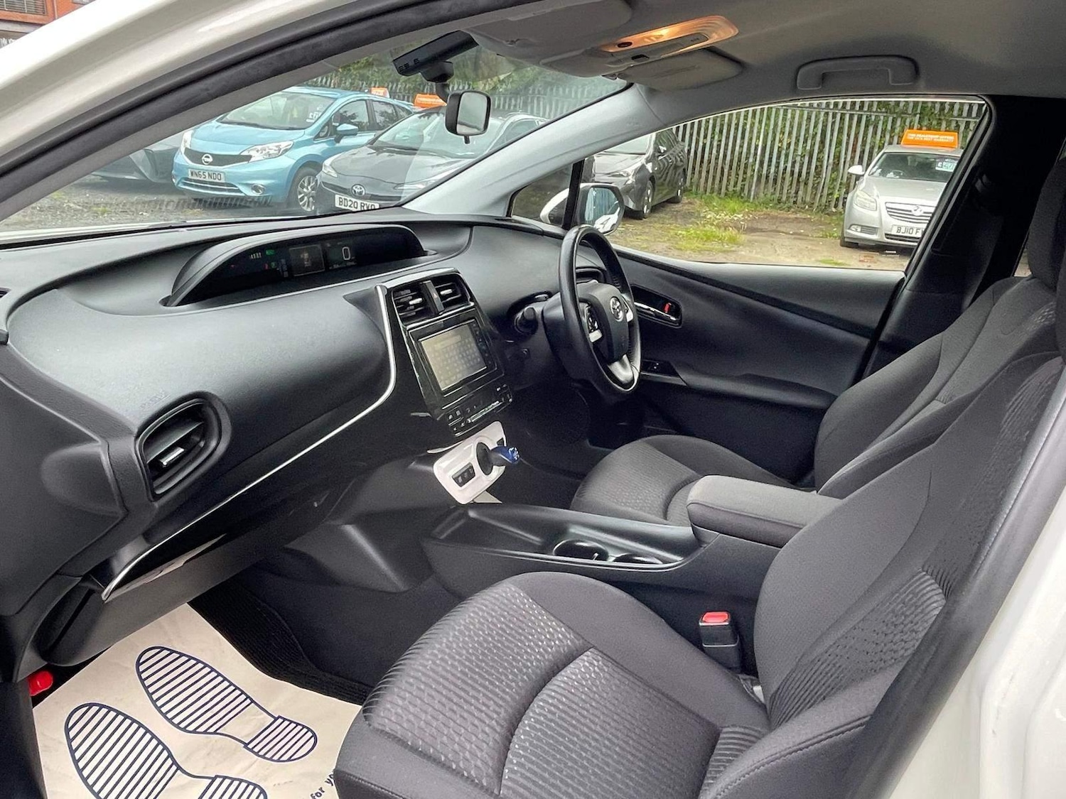 Used Toyota Prius 2024 for sale - 76545948: Photo 10