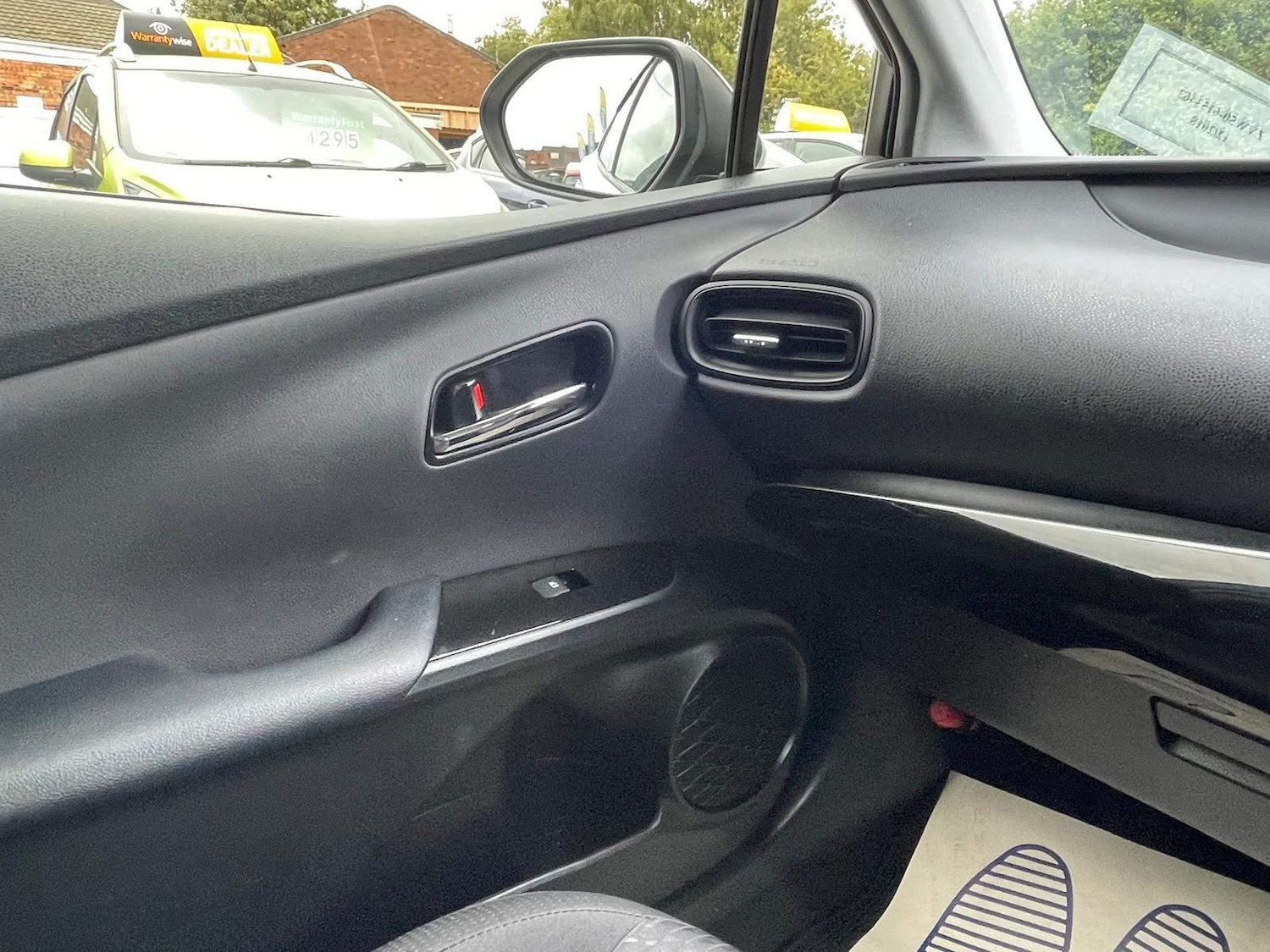 Used Toyota Prius 2024 for sale - 76545948: Photo 22