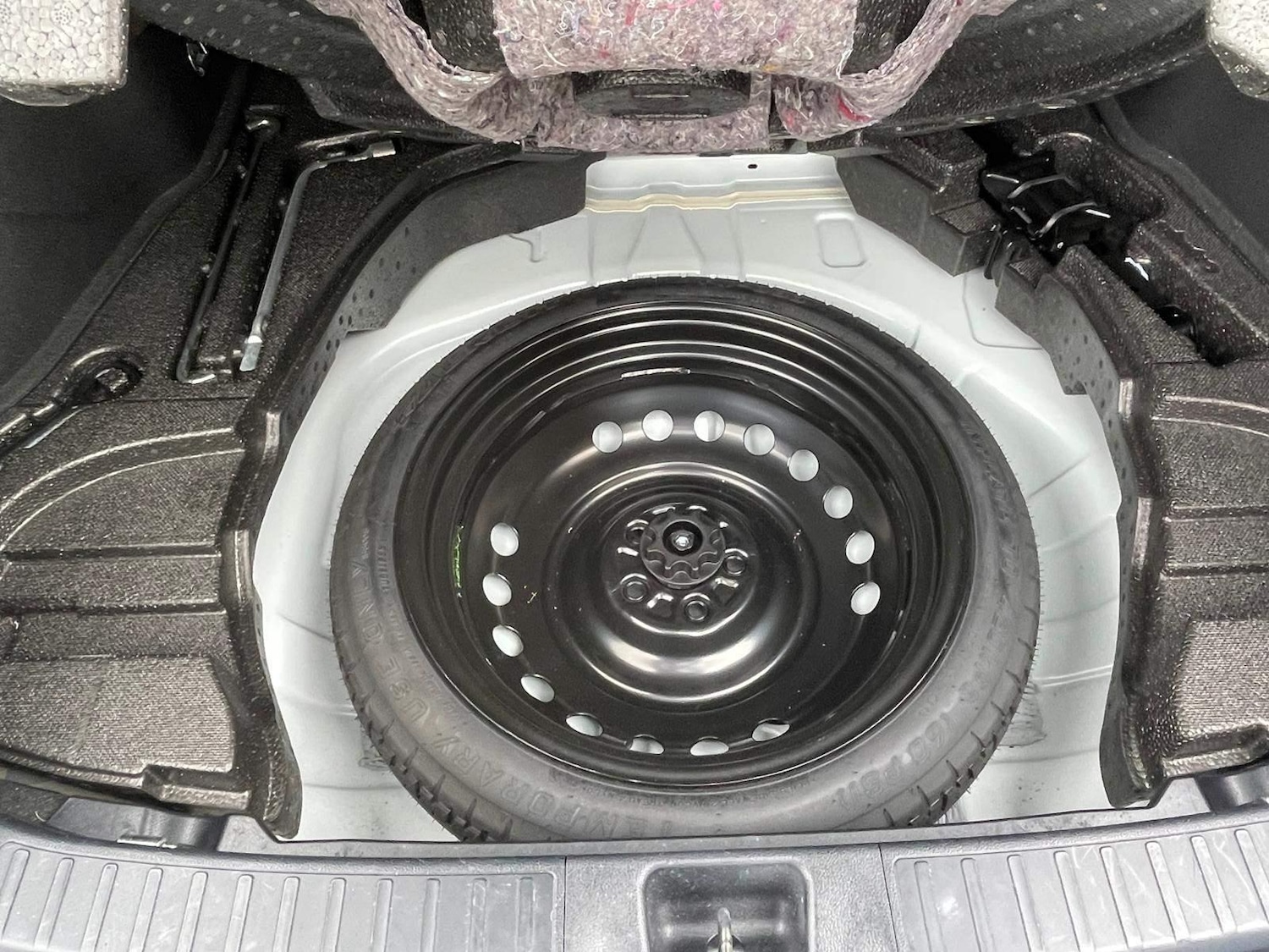 Used Toyota Prius 2024 for sale - 76545948: Photo 25