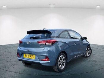 Used Hyundai i20 2018 for sale - 76186991: Photo