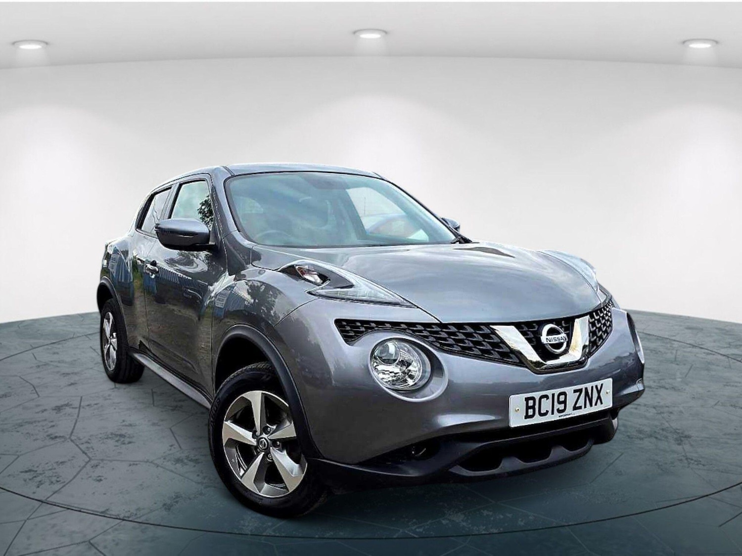 Used Nissan Juke 2019 for sale - 76186863: Photo 2