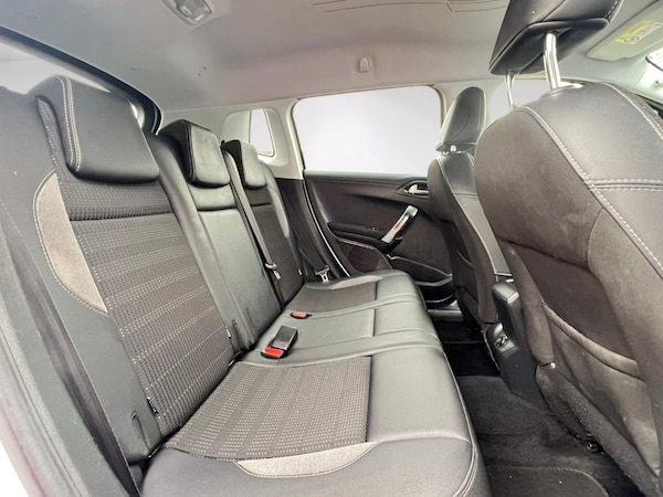 Used Peugeot 2008 2016 for sale - 76287964: Photo 15
