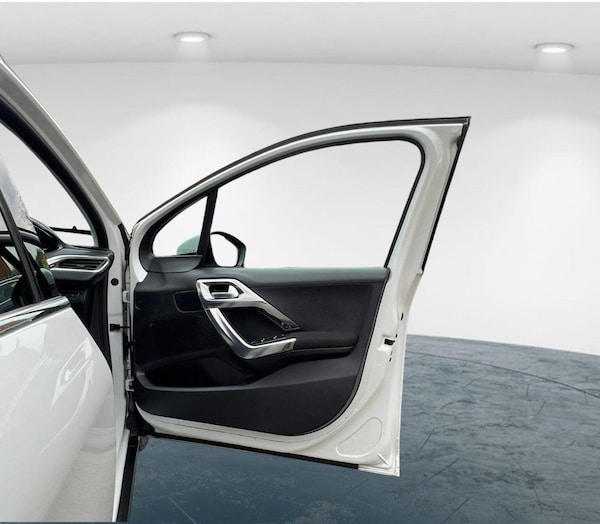 Used Peugeot 2008 2016 for sale - 76287964: Photo 42
