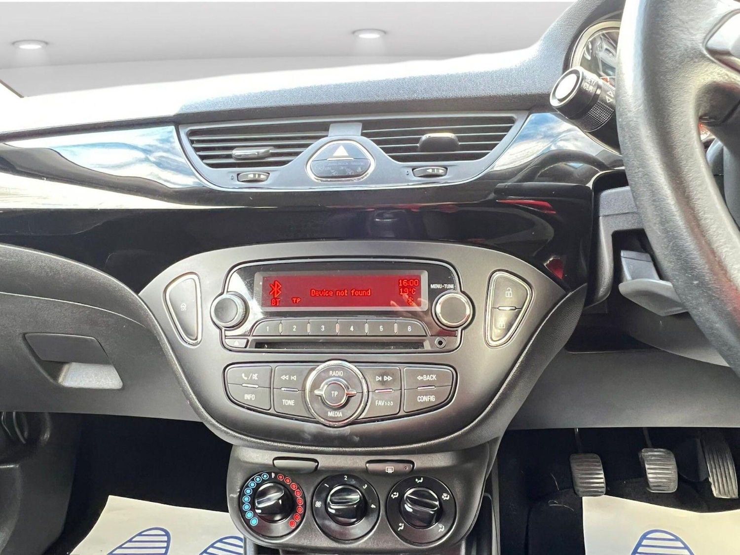 Used Vauxhall Corsa 2016 for sale - 76299858: Photo 36