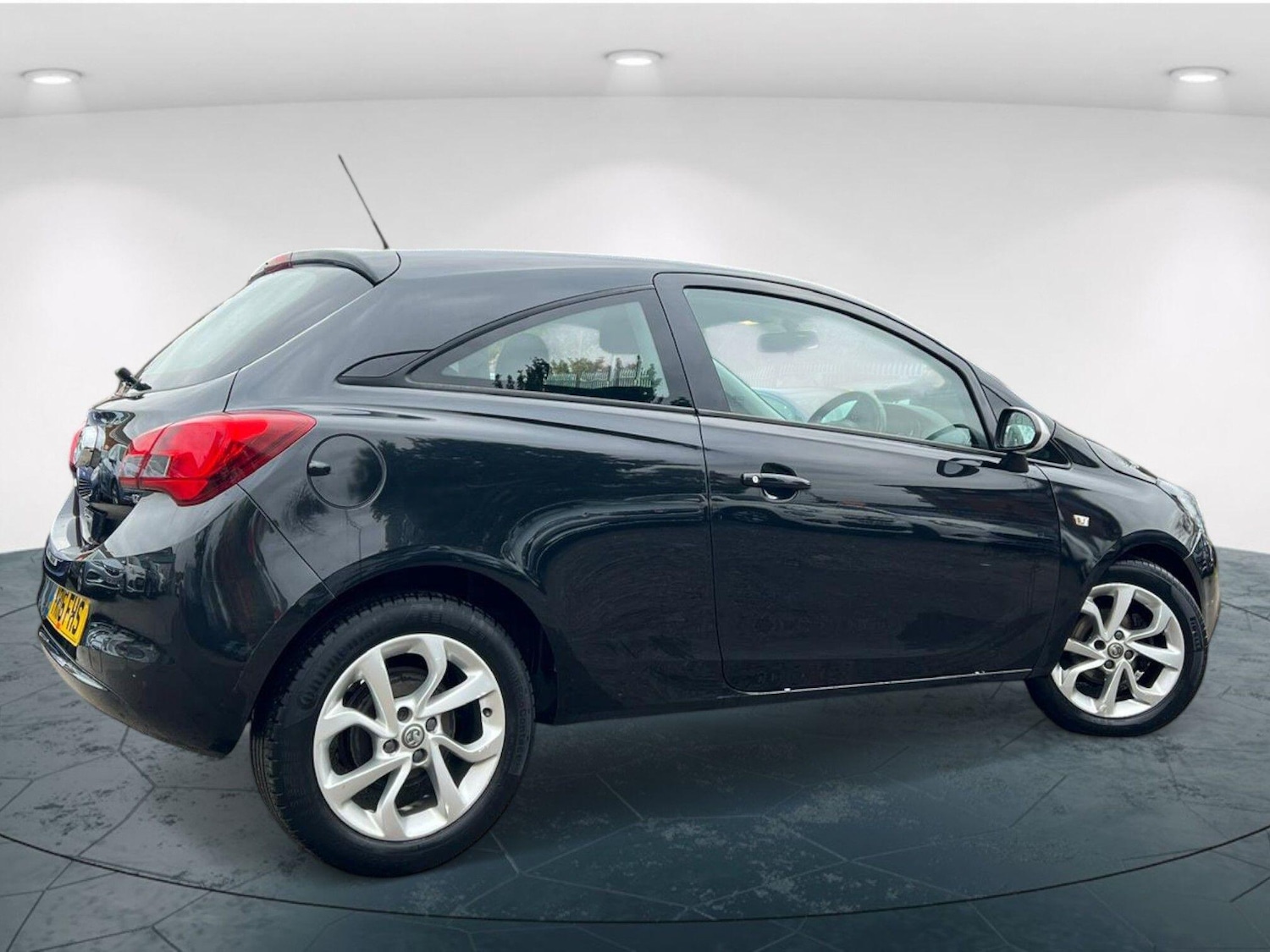 Used Vauxhall Corsa 2016 for sale - 76299858: Photo 4