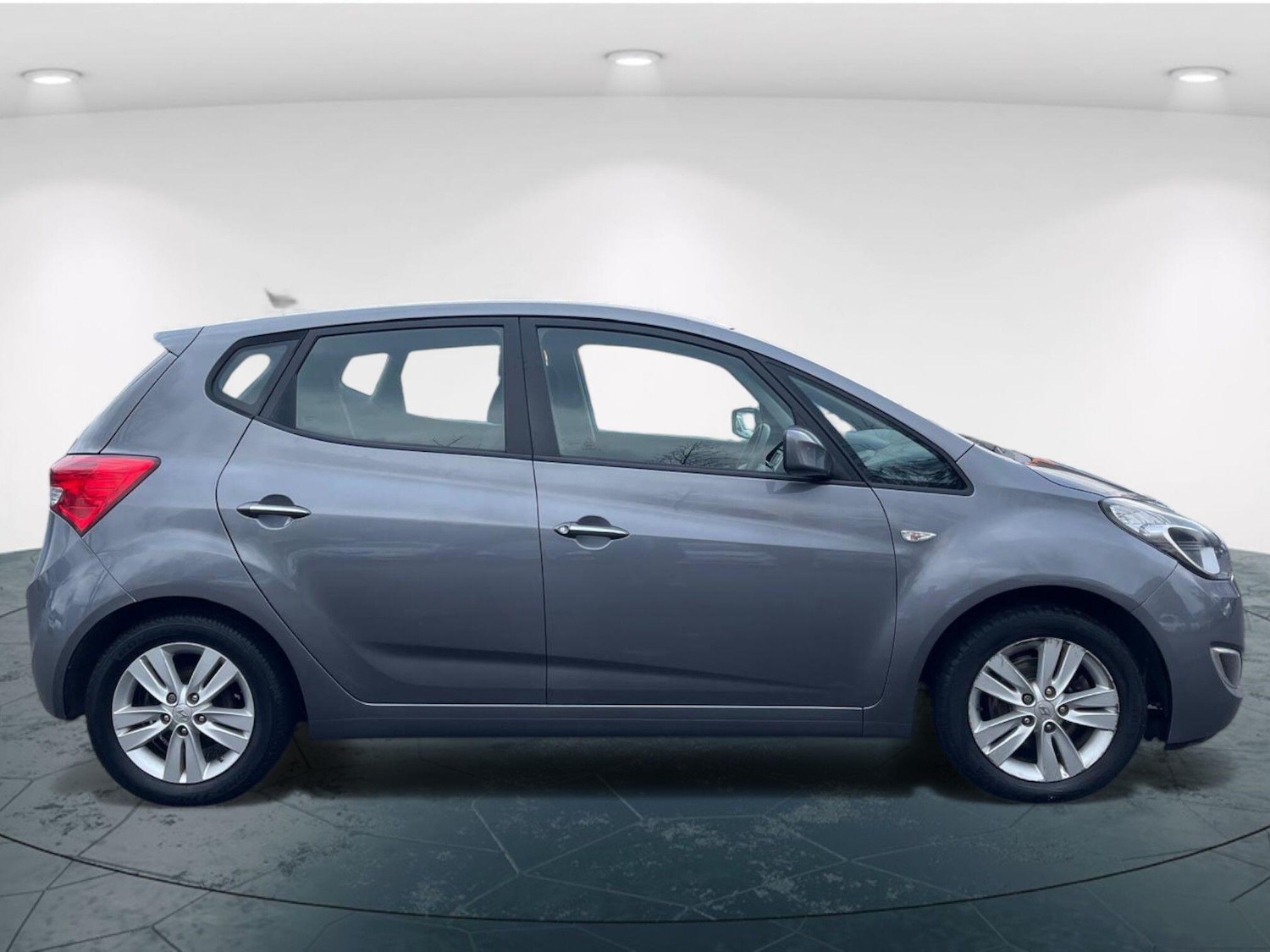 Used Hyundai Ix20 2013 for sale - 76186885: Photo 3