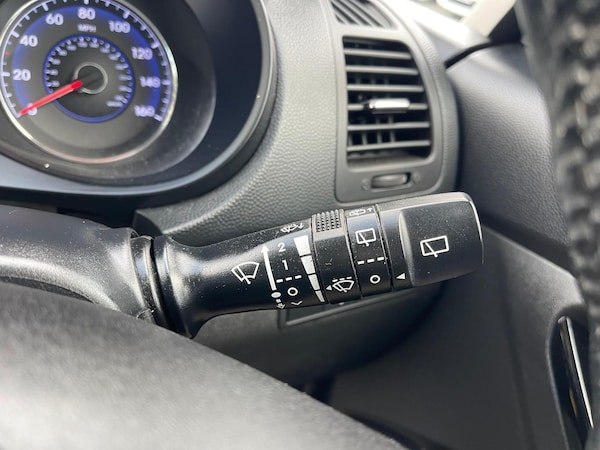 Used Hyundai Ix20 2013 for sale - 76186885: Photo 32