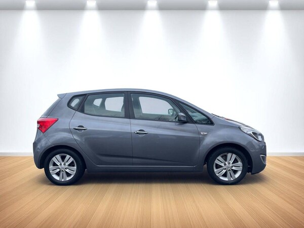 Used Hyundai Ix20 2013 for sale - 76186885: Photo 9