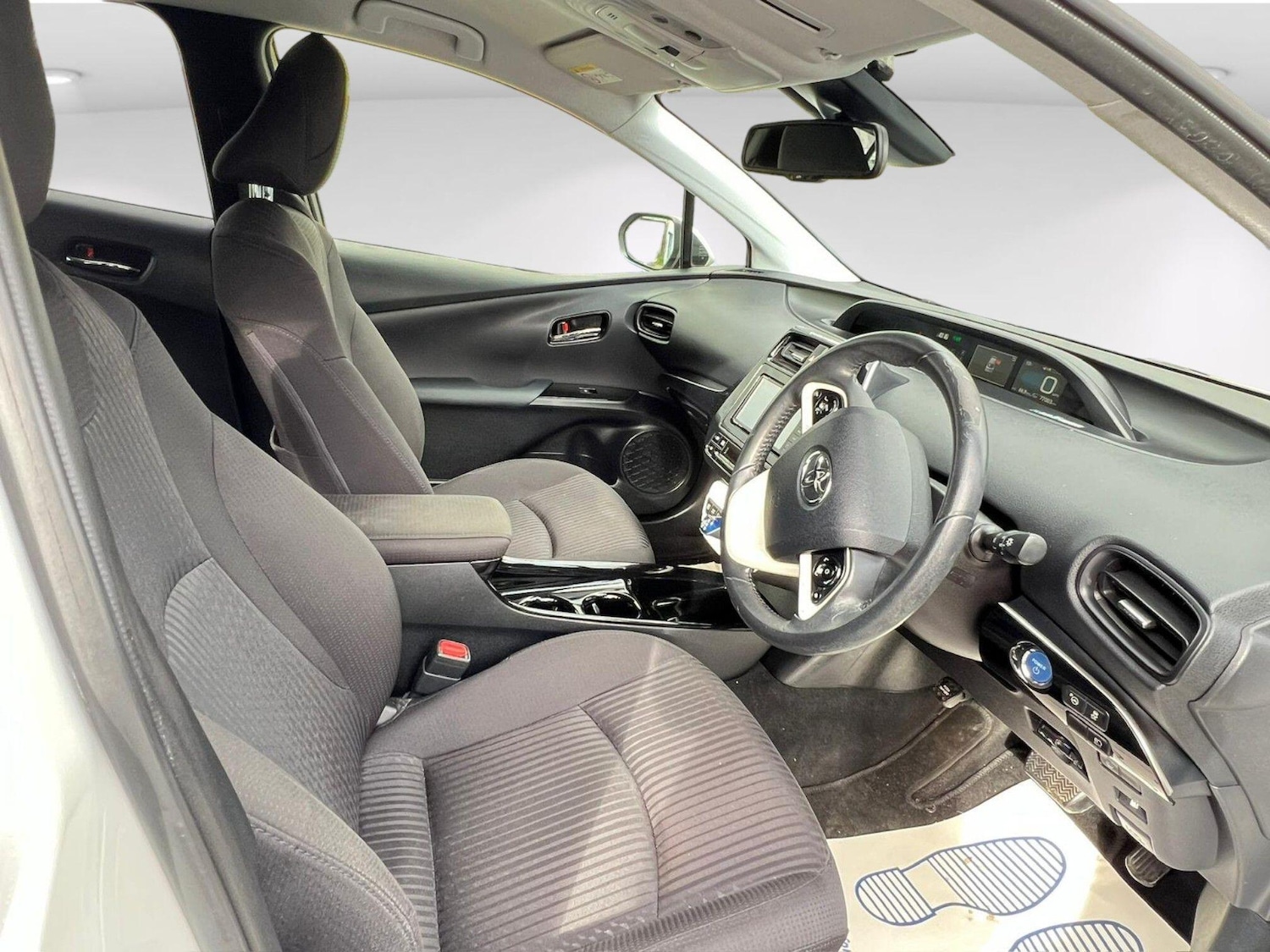 Used Toyota Prius for sale - 76416513: Photo 14