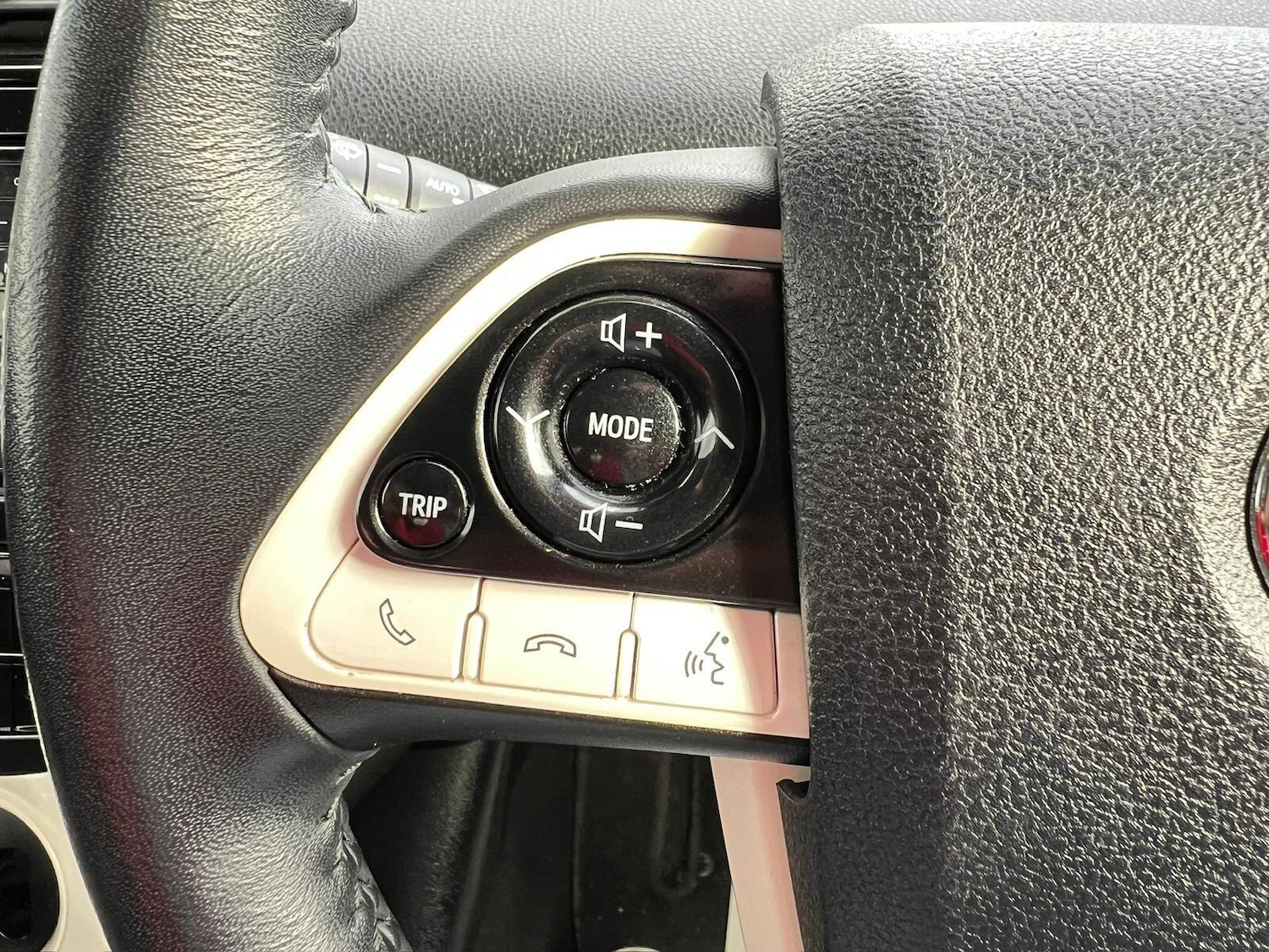 Used Toyota Prius for sale - 76416513: Photo 25