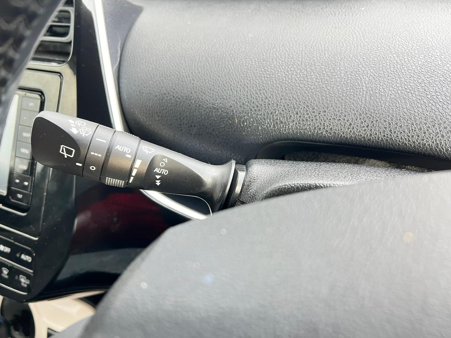 Used Toyota Prius for sale - 76416513: Photo 28