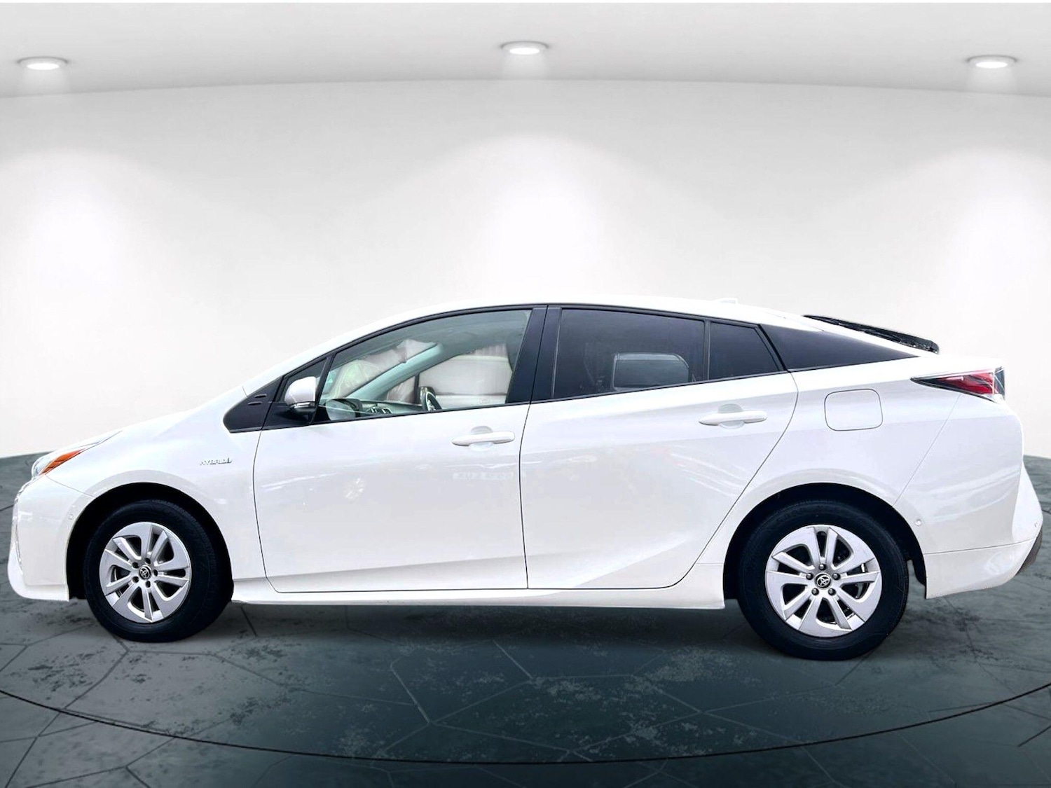 Used Toyota Prius for sale - 76416513: Photo 8