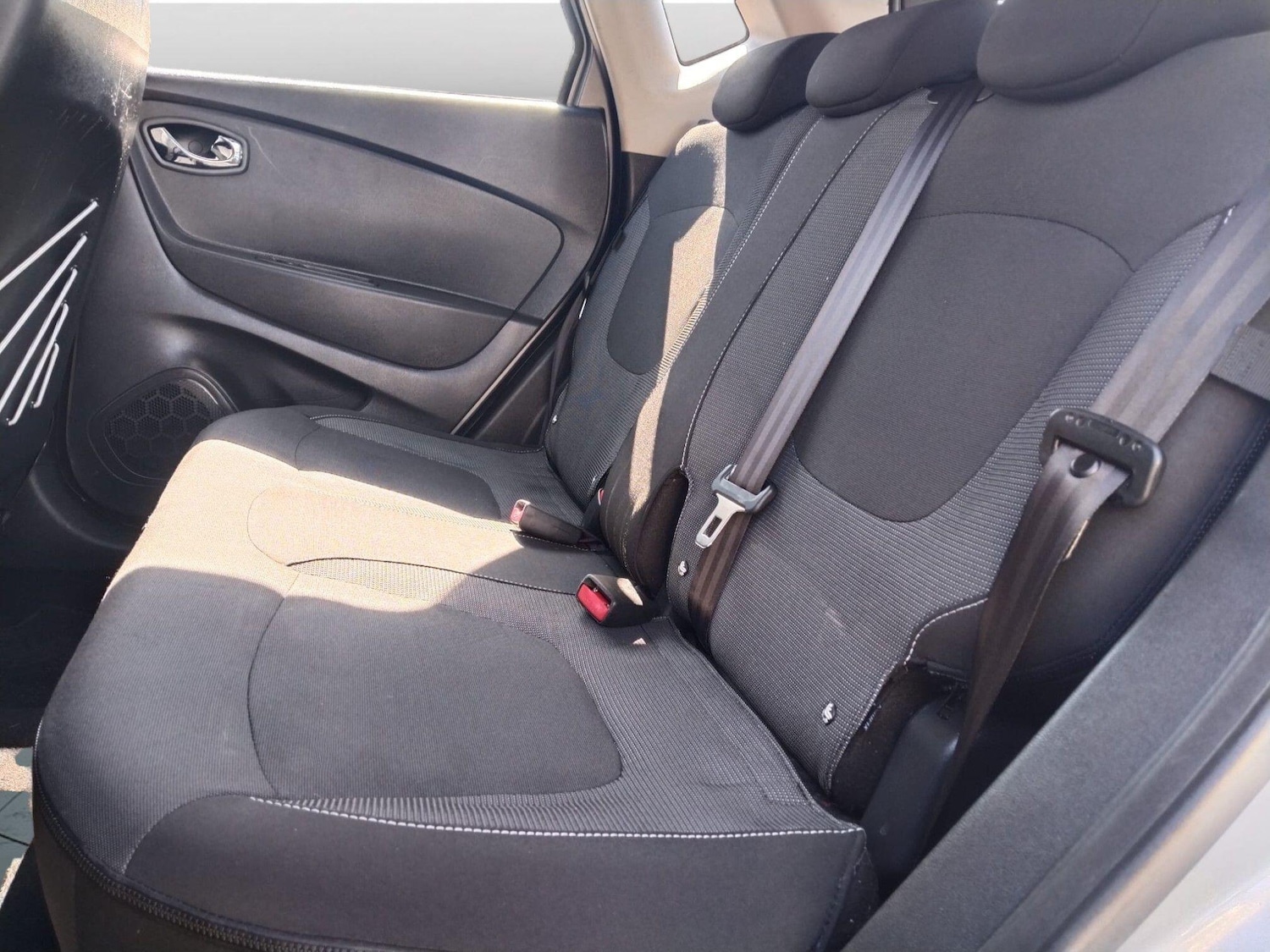 Used Renault Captur 2017 for sale - 76186990: Photo 16