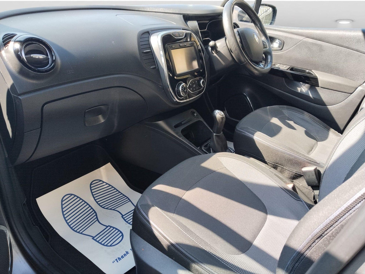 Used Renault Captur 2017 for sale - 76186990: Photo 18