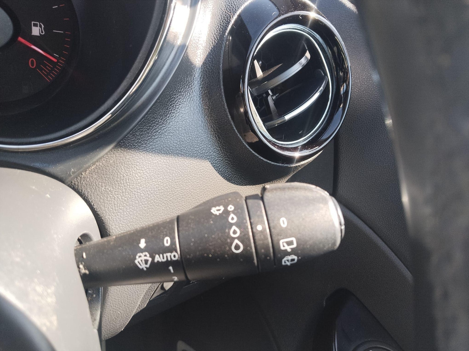 Used Renault Captur 2017 for sale - 76186990: Photo 29