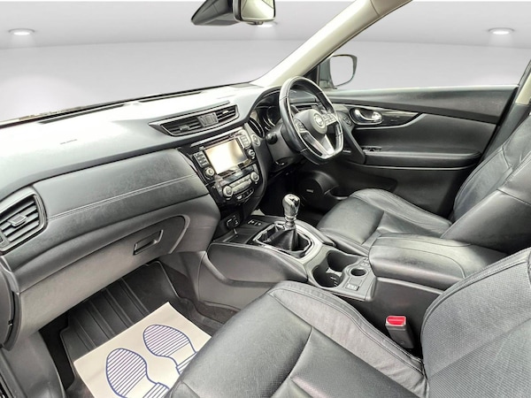 Used Nissan X-Trail 2017 for sale - 76341032: Photo 18