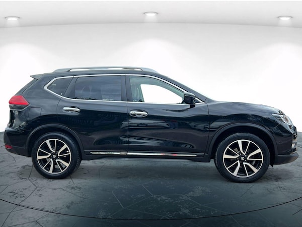 Used Nissan X-Trail 2017 for sale - 76341032: Photo 3