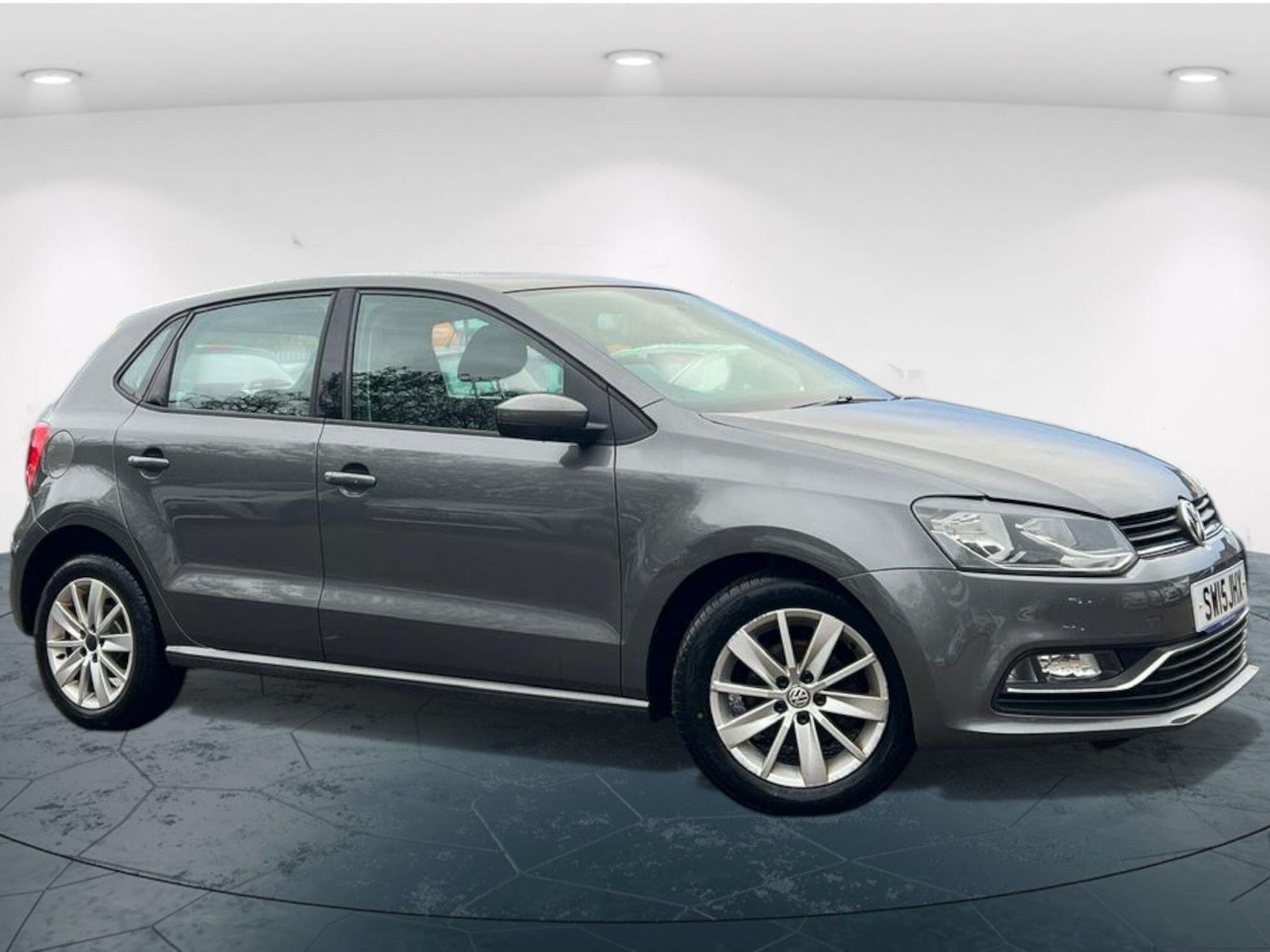 Used Volkswagen Polo 2015 for sale - 76706720: Photo 12