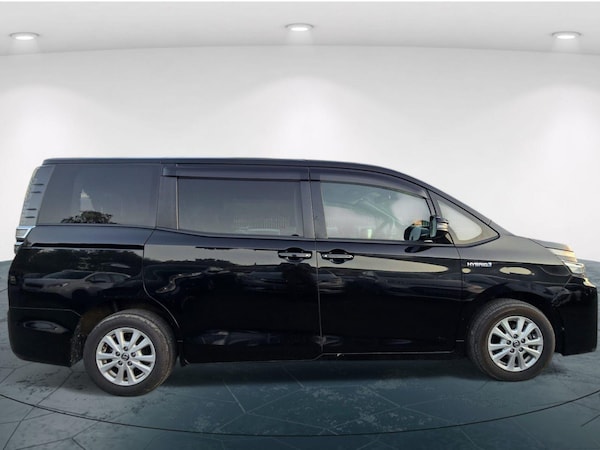 Used Toyota Voxy for sale - 76211696: Photo 10
