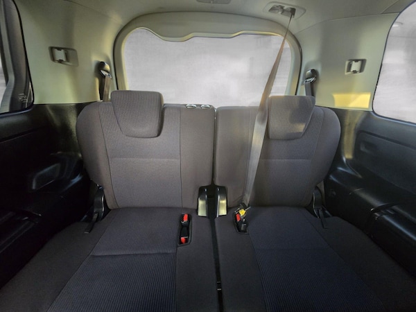 Used Toyota Voxy for sale - 76211696: Photo 18