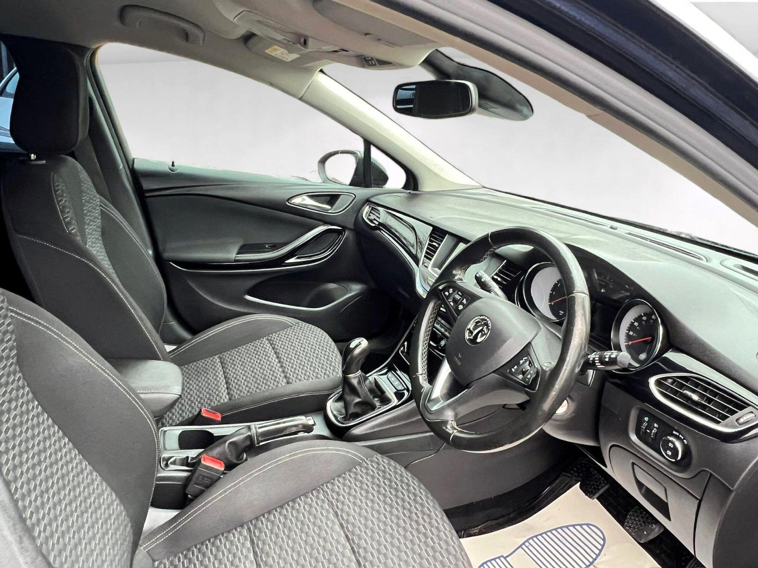 Used Vauxhall Astra 2018 for sale - 76798636: Photo 14