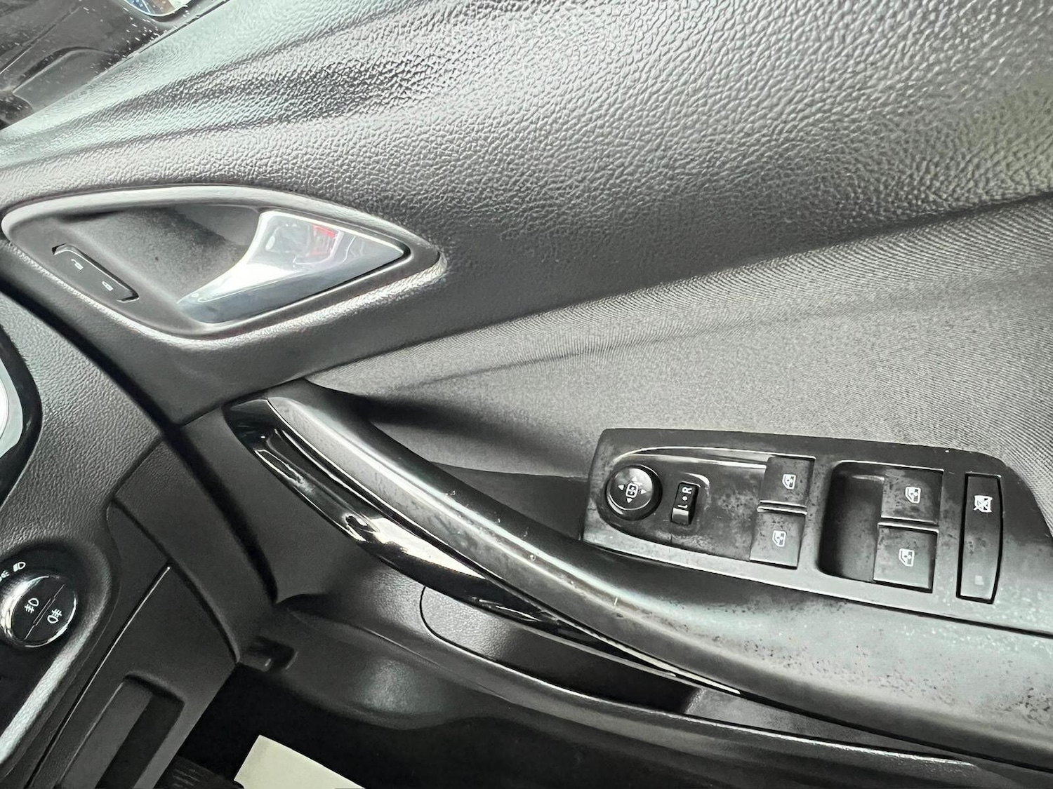 Used Vauxhall Astra 2018 for sale - 76798636: Photo 33