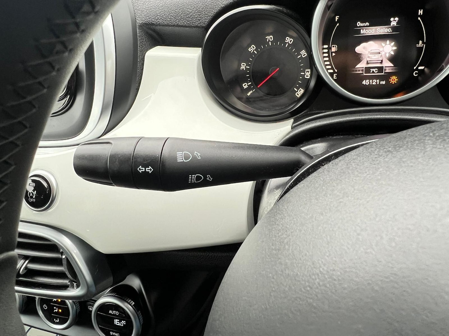 Used Fiat 500X 2016 for sale - 76273717: Photo 27